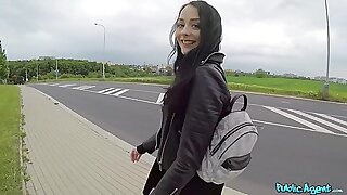 Sexy British Girl Has Risky Outdoor Creampie Sex